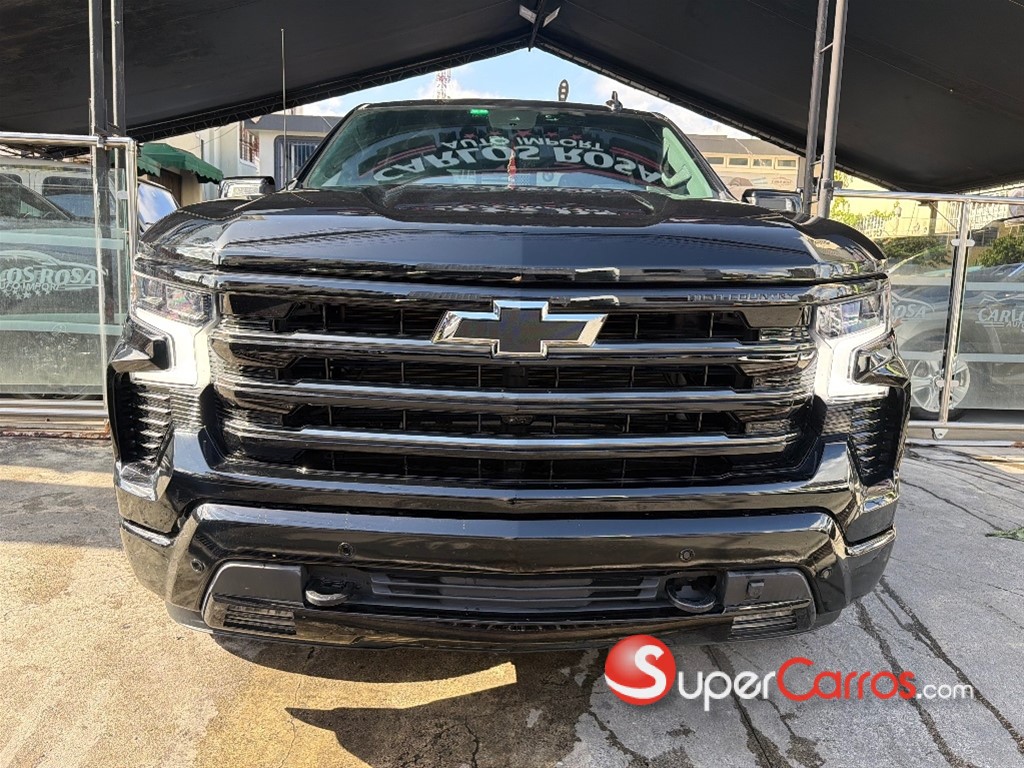 2024 Chevrolet Silverado High Country Duramax — foto 2 / 11
