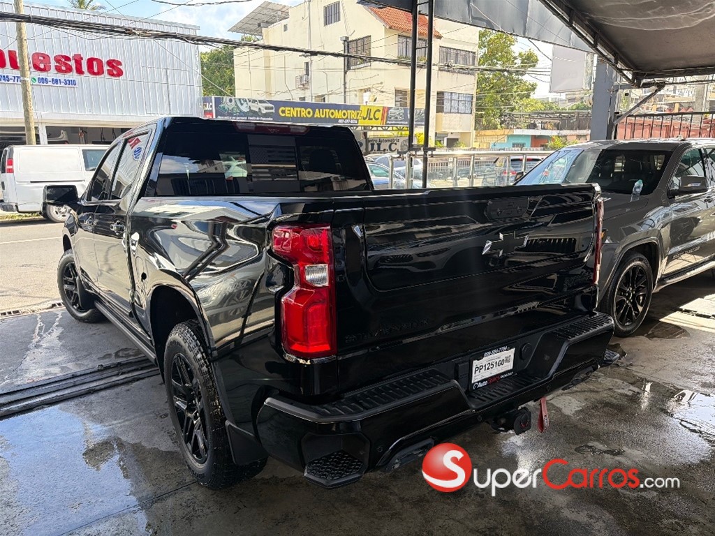 2024 Chevrolet Silverado High Country Duramax — foto 7 / 11