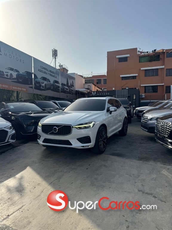 2019 Volvo XC60 R Design