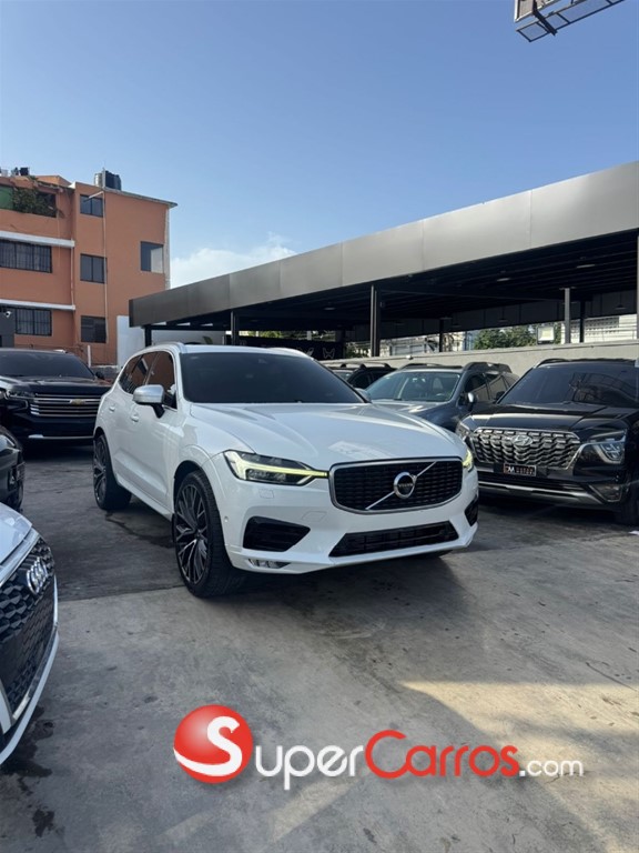 2019 Volvo XC60 R Design — foto 3 / 12