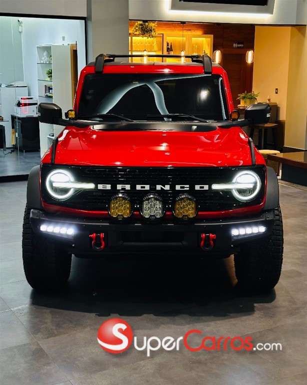 2022 Ford Bronco Wildtrak — foto 2 / 12
