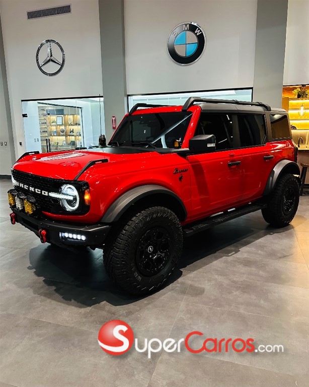 2022 Ford Bronco Wildtrak — foto 3 / 12