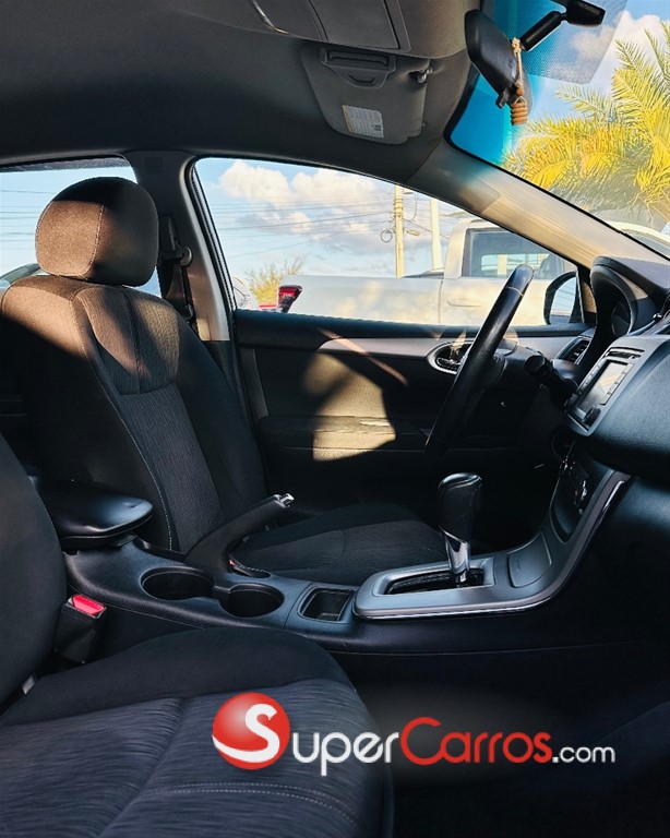 2015 Nissan Sentra SV — foto 5 / 12