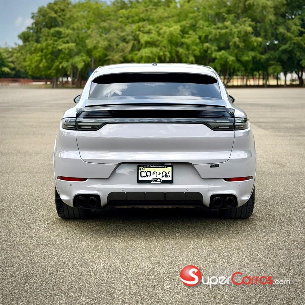 2021 Porsche Cayenne Coupe — foto 5 / 12