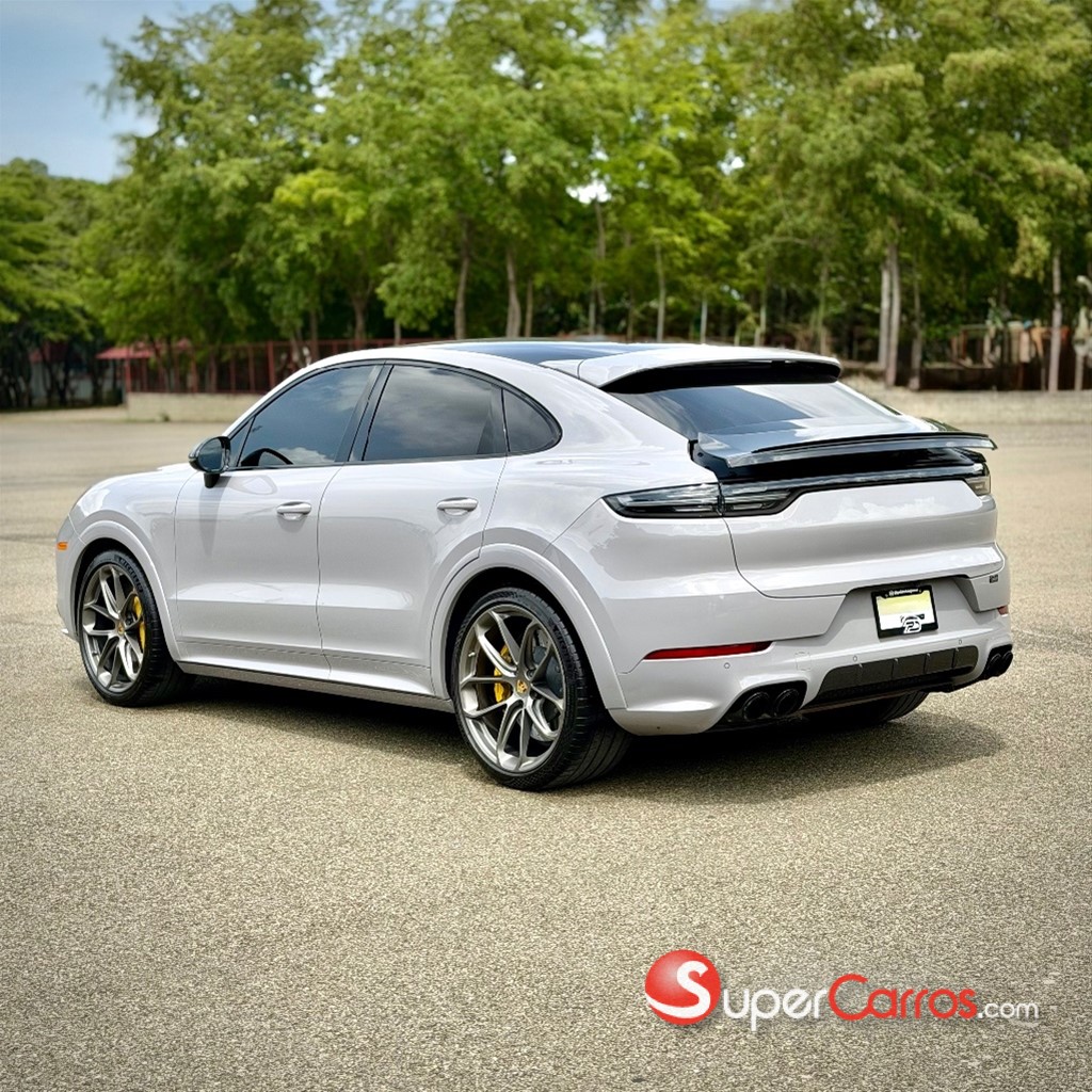 2021 Porsche Cayenne Coupe — foto 6 / 12