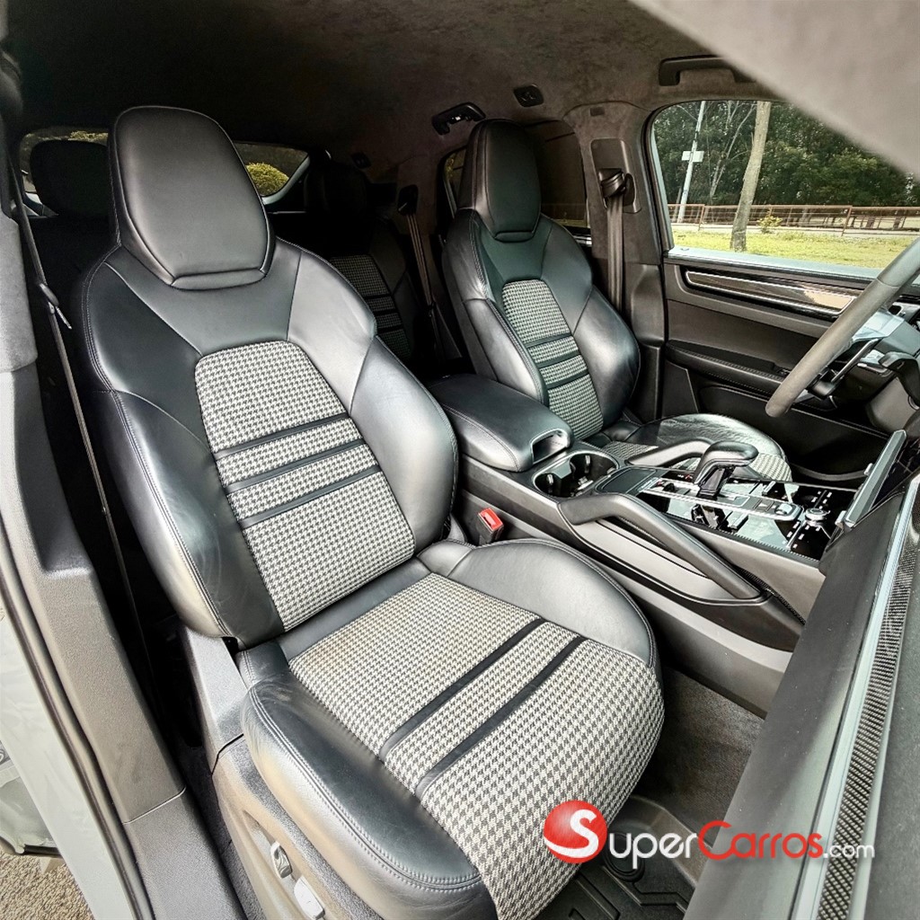2021 Porsche Cayenne Coupe — foto 12 / 12