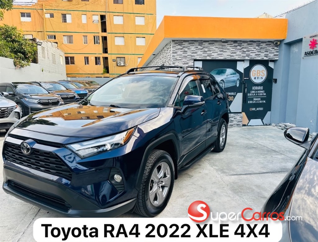 2022 Toyota RAV4 XLE PLUS