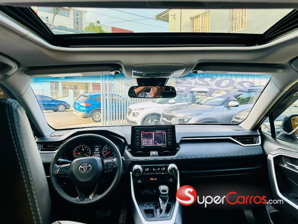 2022 Toyota RAV4 XLE PLUS — foto 6 / 11