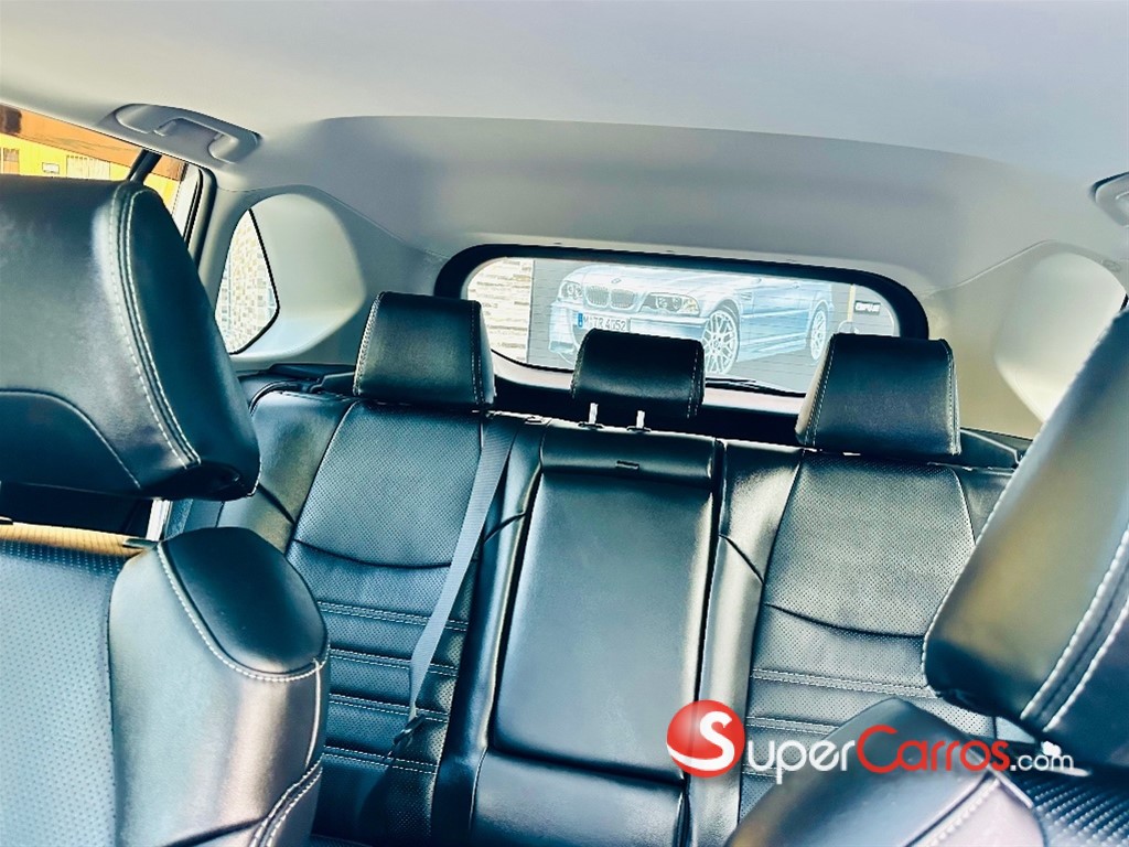 2022 Toyota RAV4 XLE PLUS — foto 8 / 11