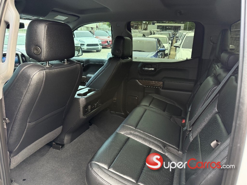 2021 Chevrolet Silverado RST Duramax — foto 8 / 10