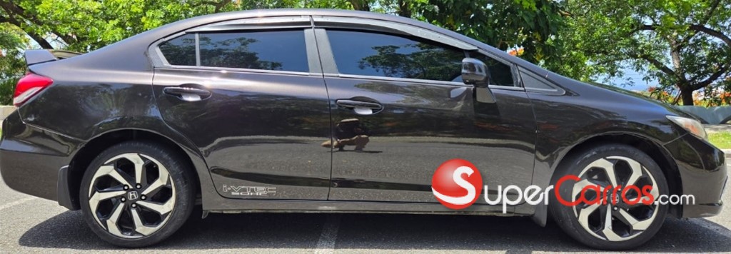 2013 Honda Civic LX — foto 6 / 12