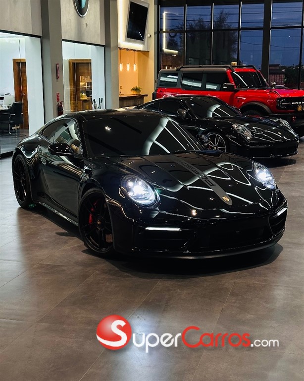 2024 Porsche 911 Carrera GTS