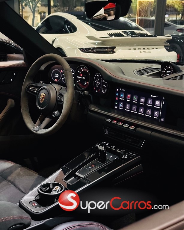 2024 Porsche 911 Carrera GTS — foto 9 / 12