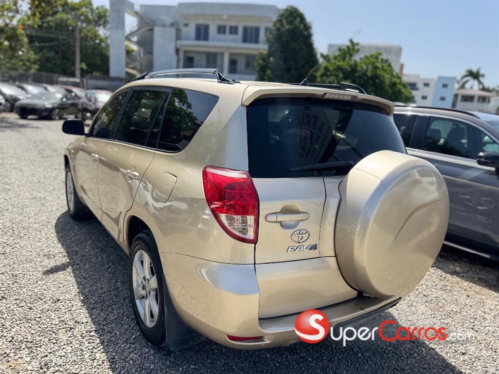 2006 Toyota RAV4 — foto 3 / 10