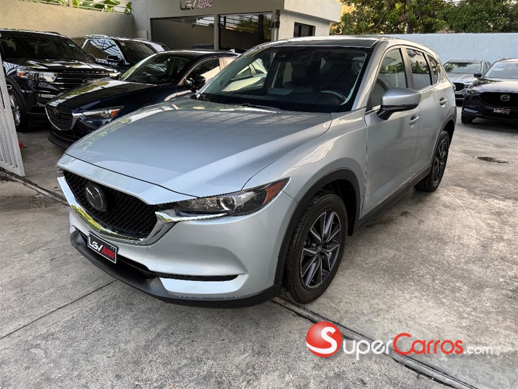 2021 Mazda CX-5 Touring — foto 2 / 10