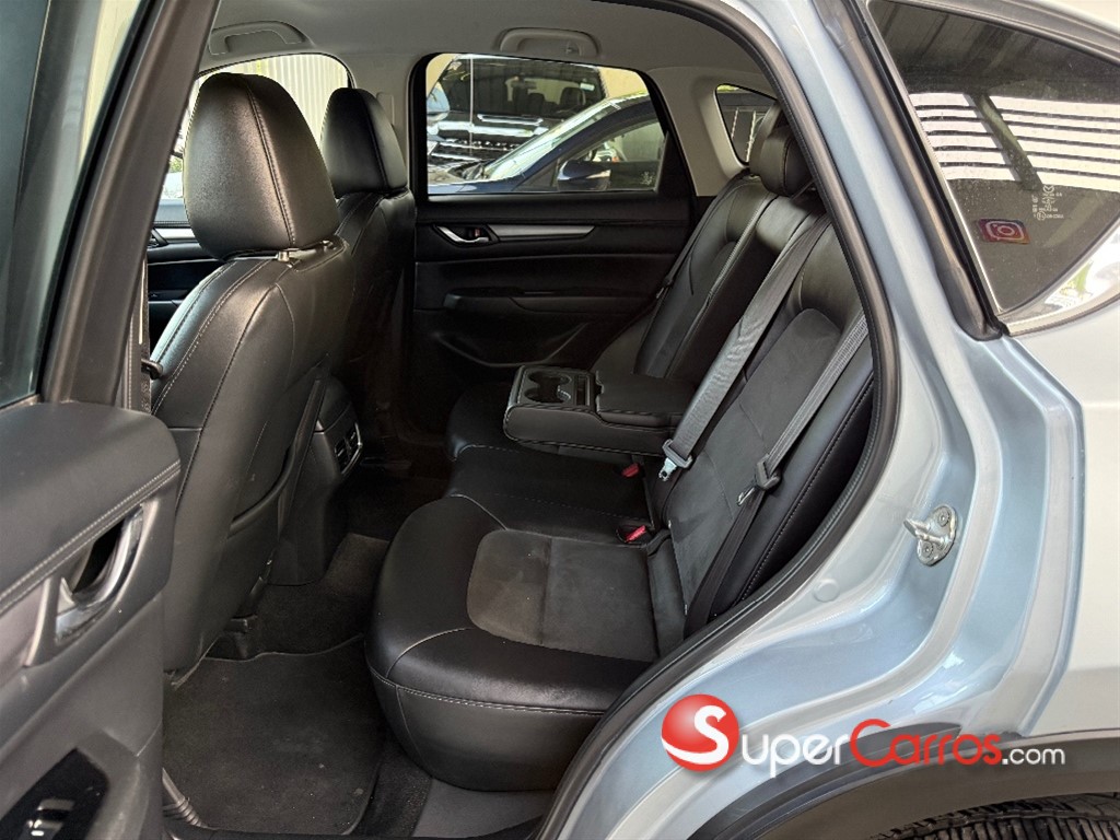 2021 Mazda CX-5 Touring — foto 9 / 10