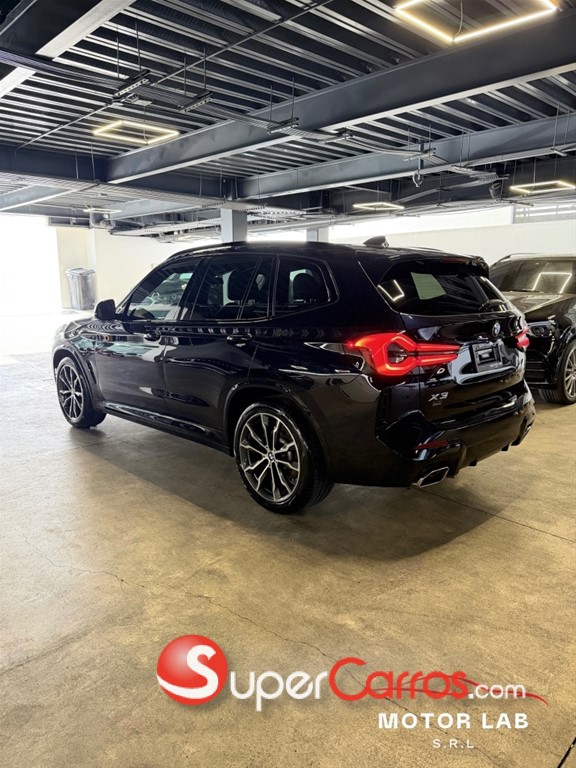 2022 BMW X 3 XDrive 30i — foto 2 / 9
