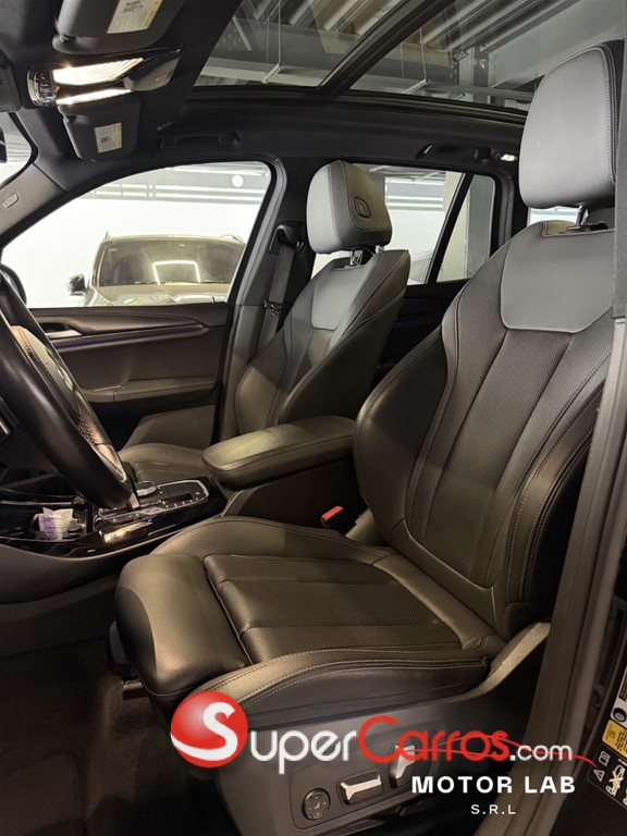 2022 BMW X 3 XDrive 30i — foto 5 / 9