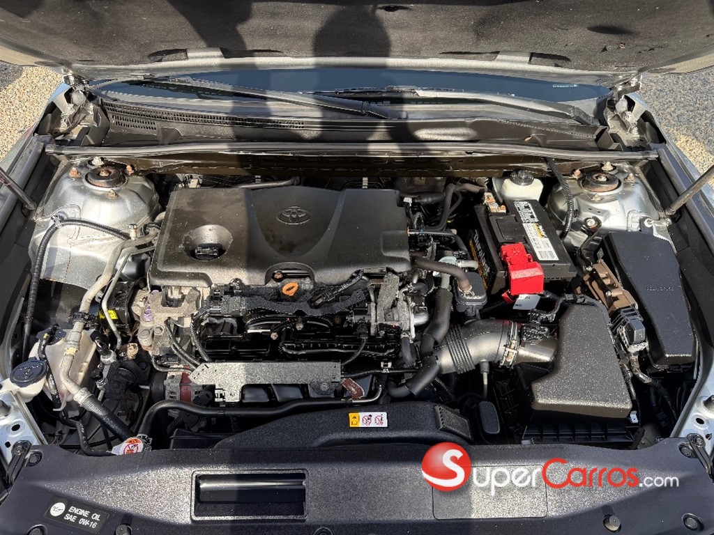 2020 Toyota Camry SE — foto 9 / 9