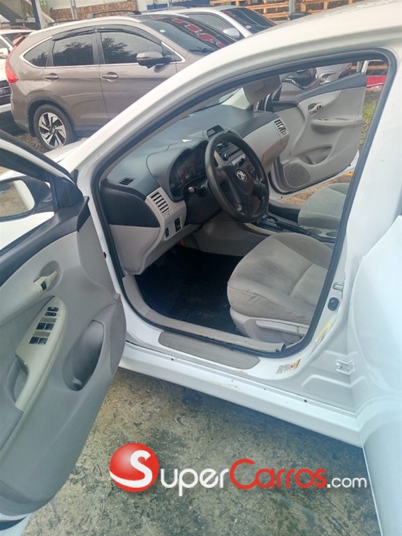 2012 Toyota Corolla — foto 3 / 11