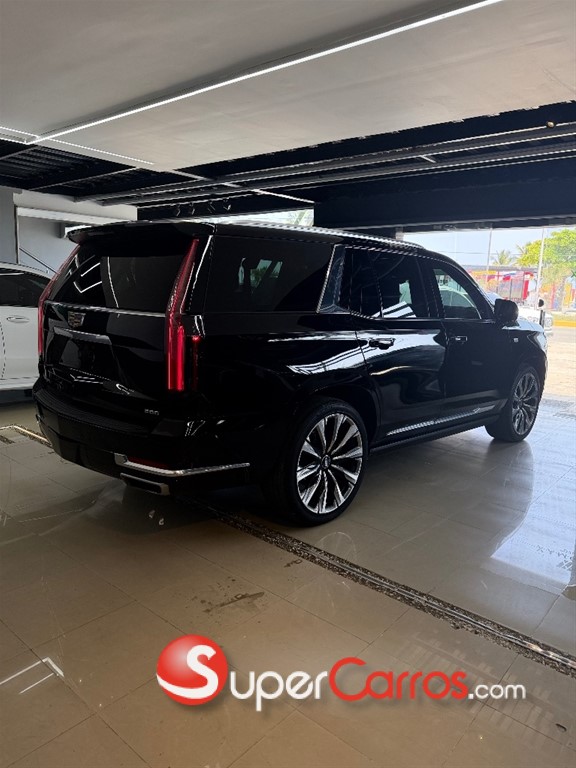 2025 Cadillac Escalade Premium Luxury — foto 6 / 12