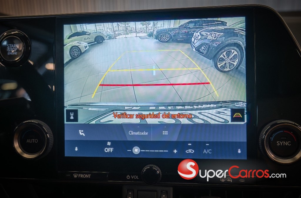 2025 Lexus NX 250 — foto 8 / 12