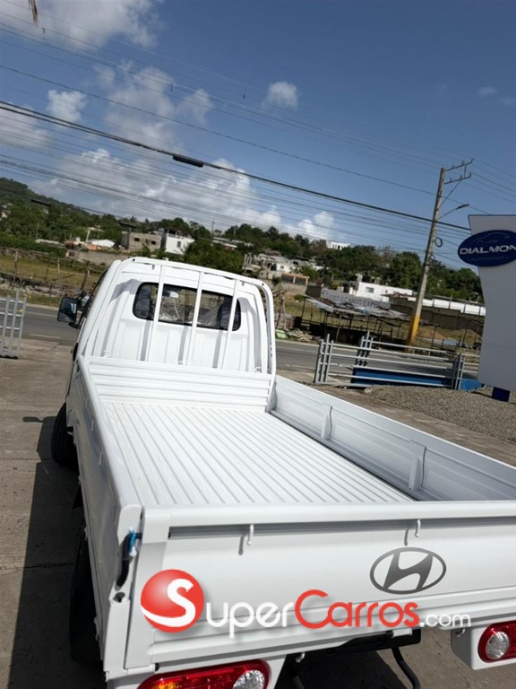 2026 Hyundai H-100 — foto 2 / 8