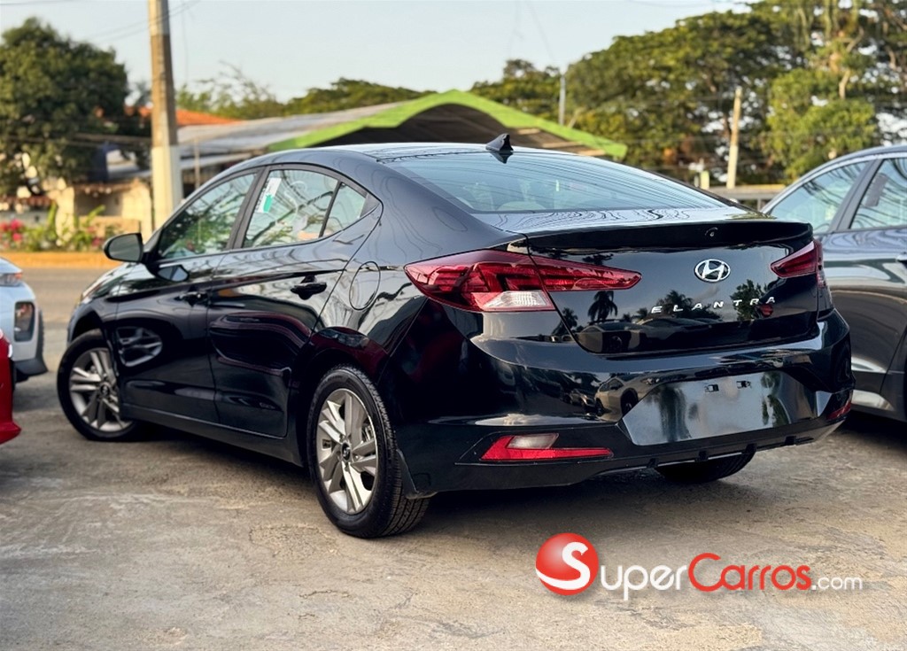 2020 Hyundai Elantra SEL — foto 3 / 11