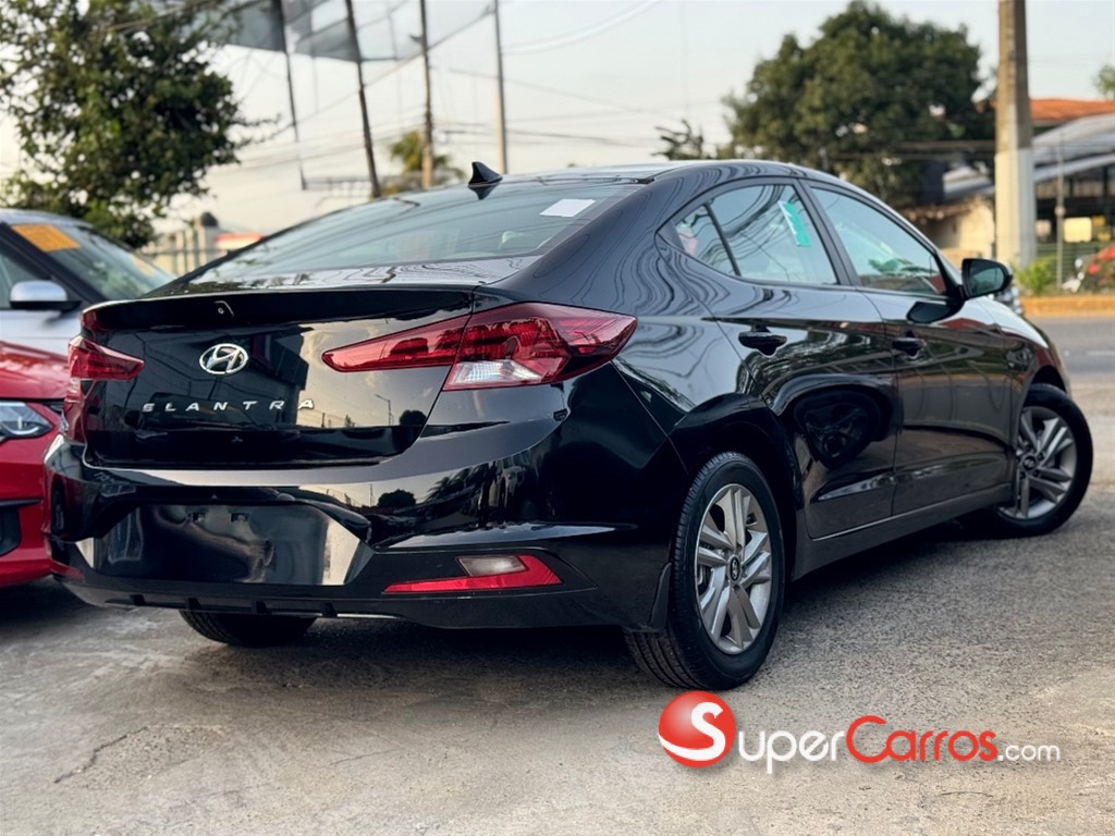 2020 Hyundai Elantra SEL — foto 4 / 11