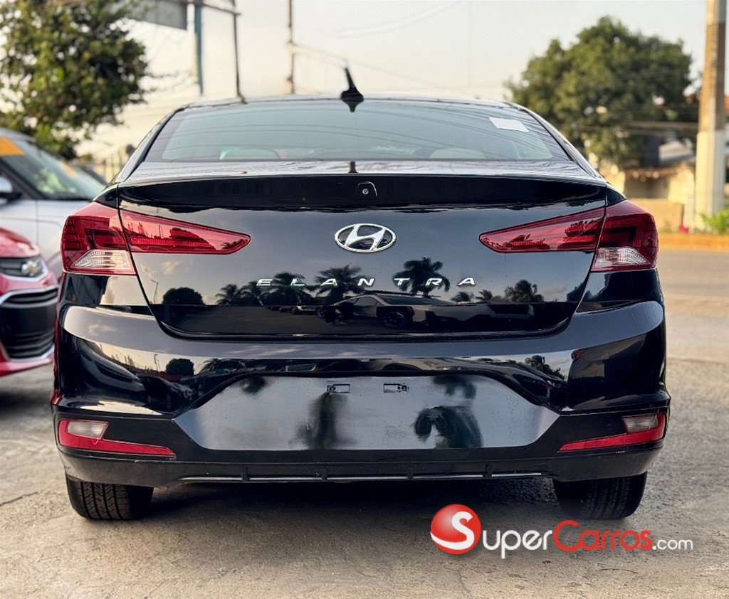 2020 Hyundai Elantra SEL — foto 5 / 11