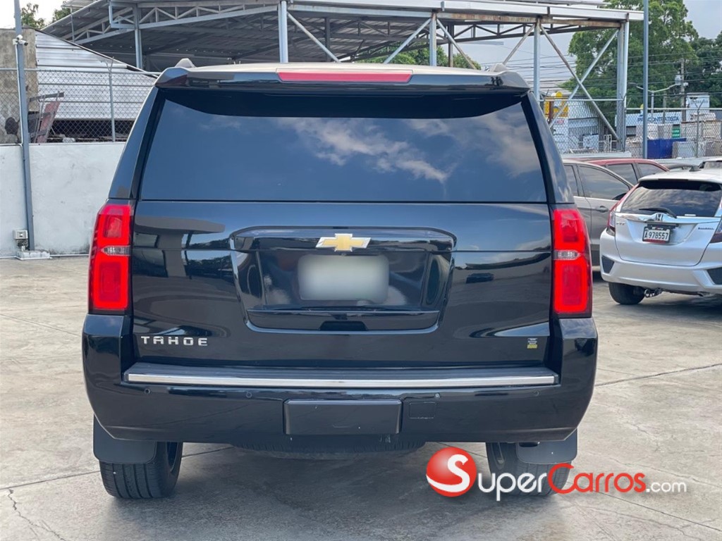 2016 Chevrolet Tahoe LTZ — foto 5 / 10