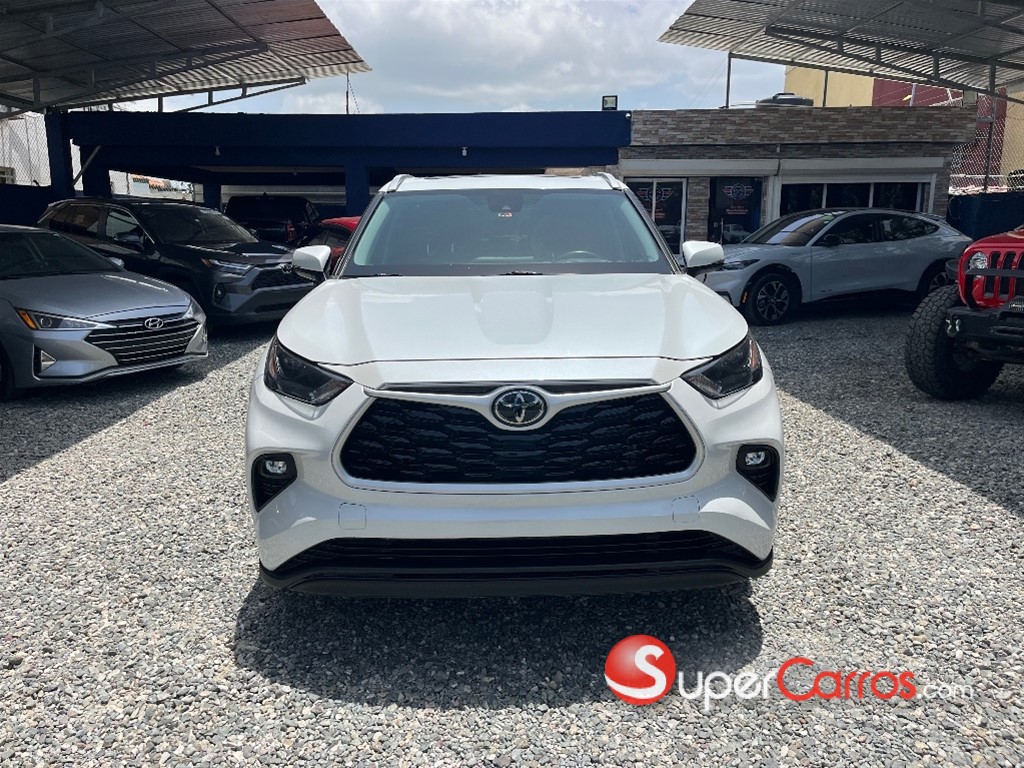 2023 Toyota Highlander XLE — foto 2 / 11