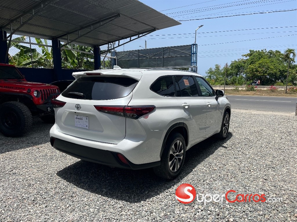 2023 Toyota Highlander XLE — foto 5 / 11