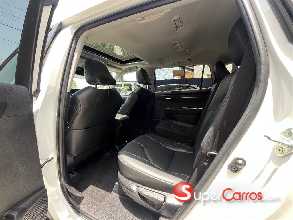 2023 Toyota Highlander XLE — foto 7 / 11