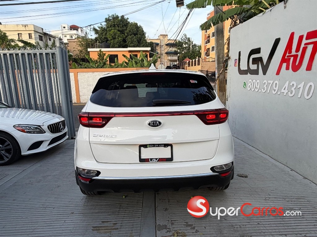 2021 Kia Sportage LX — foto 6 / 12