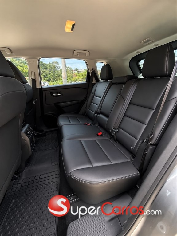 2023 Nissan X-Trail — foto 9 / 11