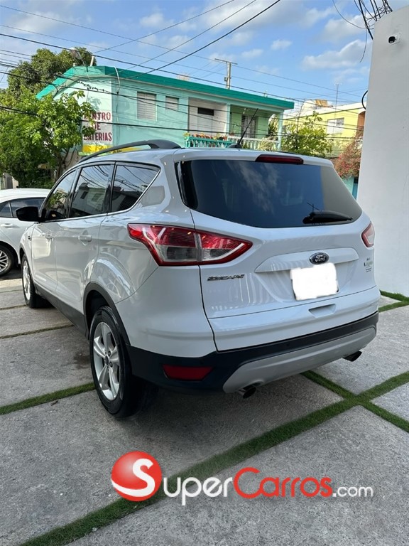2014 Ford Escape SE Ecoboost — foto 3 / 9