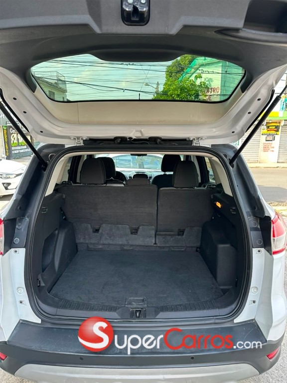2014 Ford Escape SE Ecoboost — foto 8 / 9