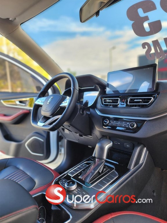 2023 Bestune T-33 — foto 11 / 12