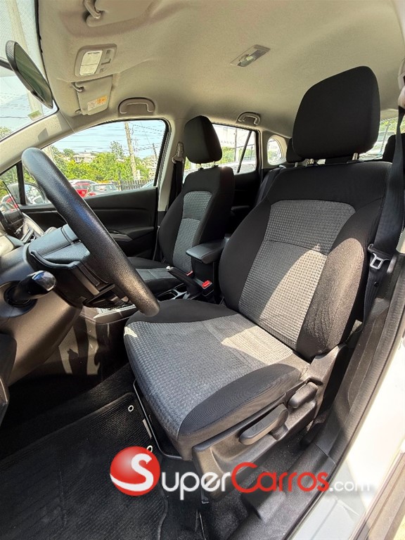 2023 Suzuki S-Cross GL — foto 8 / 12