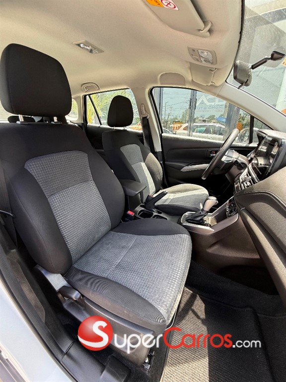2023 Suzuki S-Cross GL — foto 9 / 12