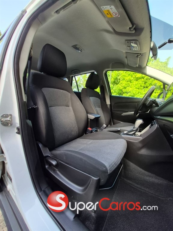 2023 Suzuki S-Cross GL — foto 8 / 12