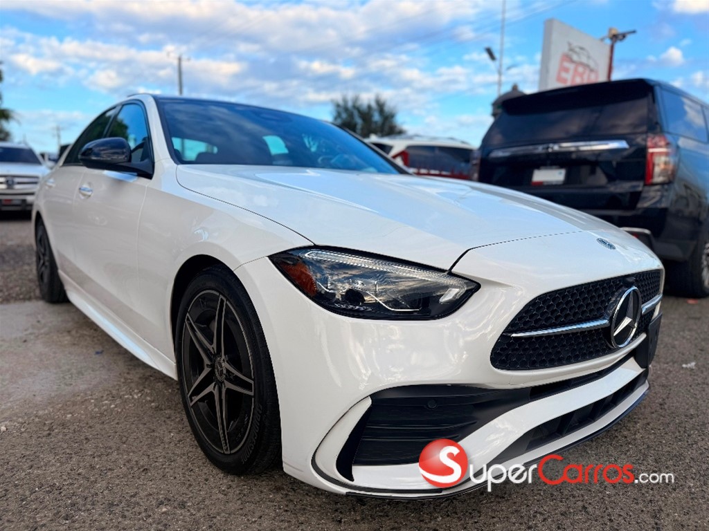 2022 Mercedes-Benz Clase C 300 AMG — foto 2 / 8