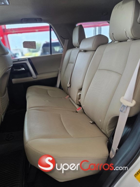 2020 Toyota 4 Runner Limited — foto 2 / 11