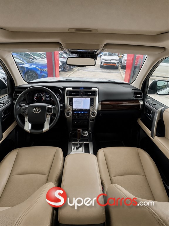 2020 Toyota 4 Runner Limited — foto 11 / 11
