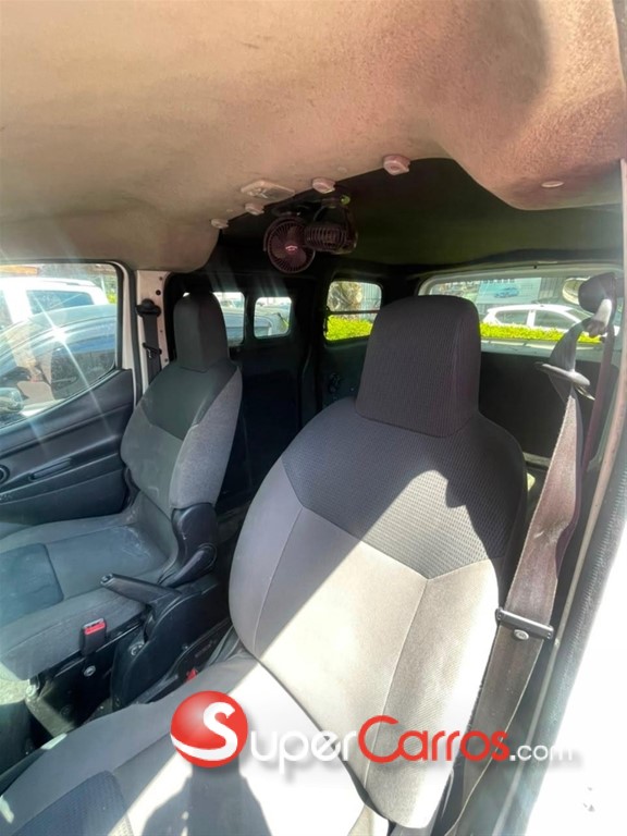 2016 Nissan NV 200 — foto 4 / 5