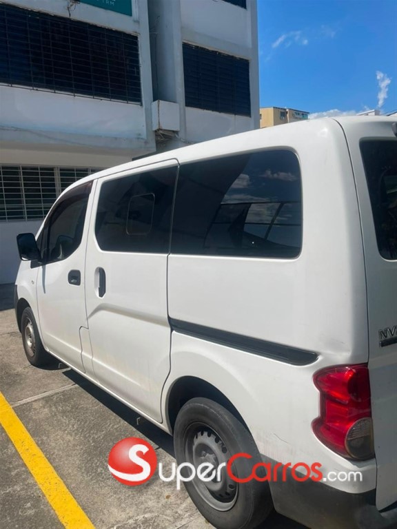 2016 Nissan NV 200 — foto 5 / 5