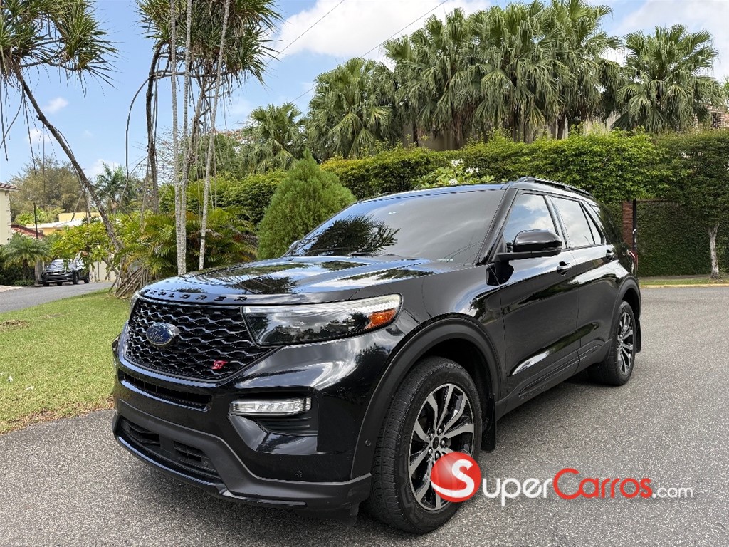 2020 Ford Explorer ST