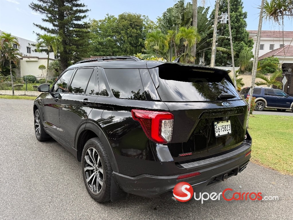 2020 Ford Explorer ST — foto 5 / 11
