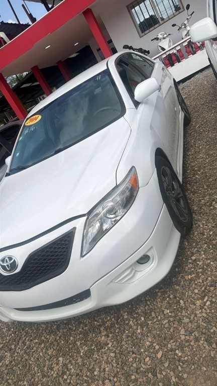 2009 Toyota Camry LE — foto 2 / 5
